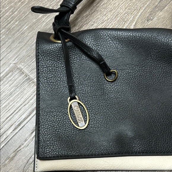 Carlos Santana Women’s Black and Beige Crossbody Bag Minimalist Look - Picture 2 of 6